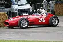 Photo d'une Dino 246 dont la ligne est directement inspirée de la D50/801