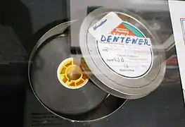 Bobine de la bande-annonce du film Le Gendarme et les Gendarmettes.