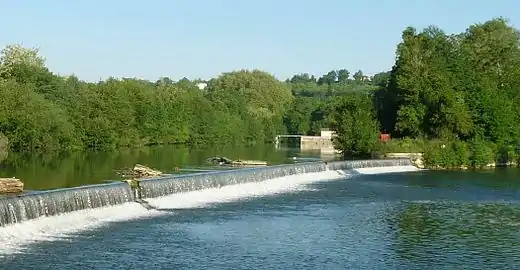 La Charente à Fléac.