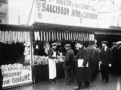 Foire au jambon à Paris, en 1914.