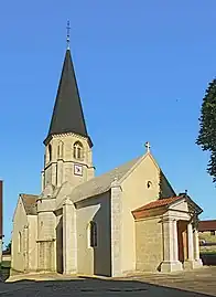 XIIe et XVIe, clocher du XVIIIe&nbsp;siècle.