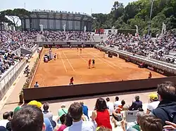 Court de tennis.