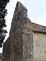 Le clocher-mur à trois baies faisant face à l'ouest (mars&nbsp;2010)