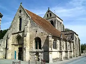 Façade de l'église Saint-Etienne