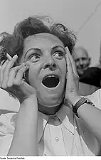 Spectatrice au Leipziger Stadtparkrennen (de), 1954