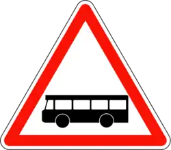 A9a - Traversée de voie de véhicules routiers des services réguliers de transport en commun