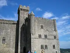 Extension du XIVe&nbsp;siècle.