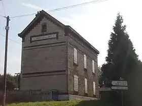 Courcelles-le-Comte.