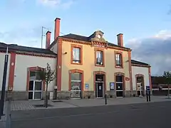 La façade extérieure du bâtiment voyageurs en 2014