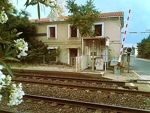 Vue de la gare SNCF des Mazes en 2014.