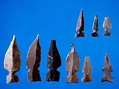 Petites pointes de flèches de type el Khiam provenant du site de Gesher (Israël), PPNA.