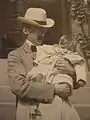 Gilbert H. Grosvenor et son fils Melville Bell Grosvenor en 1902.