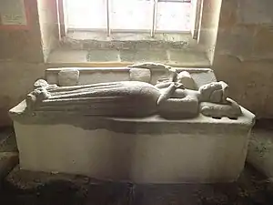 Le gisant de Guillaume de Goudelin et Marie de Portztrévenon (Marie de Goudelin).