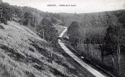 La ligne dans la vallée de la Laize à Gouvix.