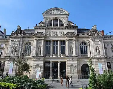 Façade du Grand Théâtre d'Angers.