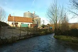L'Yères, à proximité du silo de Grandcourt en janvier 2012.