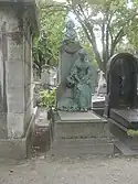 Tombe de Greuze au cimetière de Montmartre à Paris, ornée de La Cruche cassée par Ernest Dagonet.