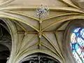 Voûte de la 6e&nbsp;travée, à liernes et tiercerons.