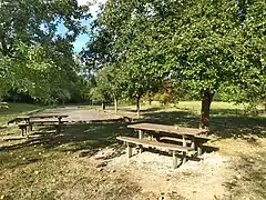 Terrain de pétanque.