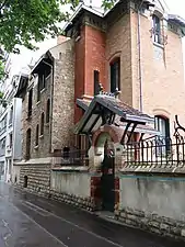 No&nbsp;41 : hôtel Jassedé.