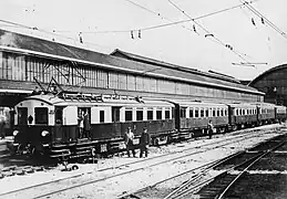 Rame de cinq éléments à Haarlem.