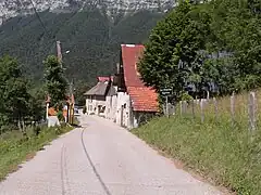 Entrée du hameau de Vieille-Église.