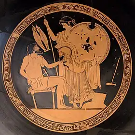 Héphaïstos remet à Thétis les armes d'Achille, médaillon d'un kylix du :Peintre de la Fonderie&nbsp;(en), 490–480 av. J.-C., Altes Museum de Berlin.