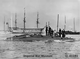 illustration de HMS Holland 5