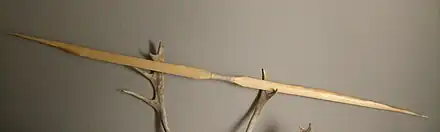 Exemple d'un arc de Holmegaard.