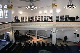 Partie supérieure de la synagogue