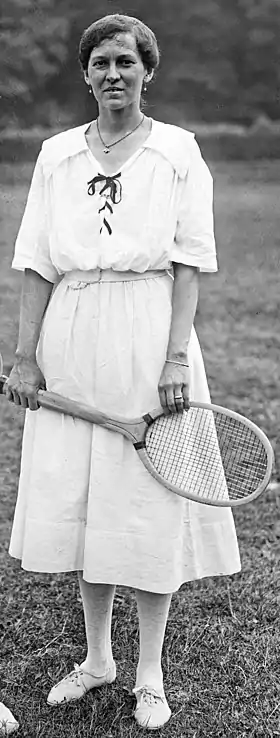 Image illustrative de l’article Irene Bowder