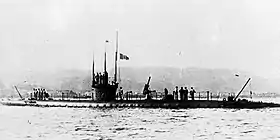 illustration de F 1 (sous-marin)