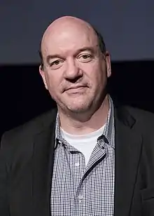 John Carroll Lynch interprète Twisty le Clown