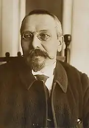 Jules Jeanneney, sous-secrétaire d’État à la Présidence du Conseil et à la Guerre.