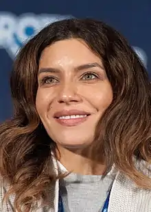 Juliana Harkavy interprète Dinah Drake / Black Canary.