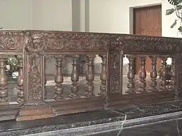 Détail du banc de communion