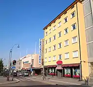 Yliopistonkatu 34-36.