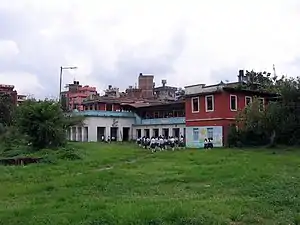 Le Ikha Pokhari&nbsp;(en) asséché à Kathmandu