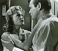 Avec Gregg Palmer, dans The Rebel Set (1959)