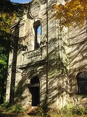 Ruine de l'église abbatiale