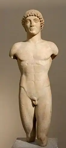 Kouros d'Anafi (« Apollon Strangford »), marbre de Paros, 500-490, H. 1&nbsp;m.British Museum