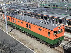 Kumoya143.En second plan une serie 211.