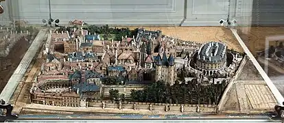 et en maquette au musée Carnavalet.