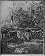 Canons de 90&nbsp;mm de Bange au fort du Mont-Valérien, 1915.