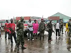Miliciens à Monrovia pendant la deuxième guerre civile libérienne, 2004