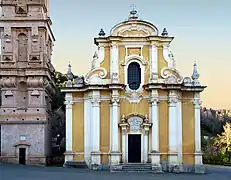 Façade occidentale de l'église.