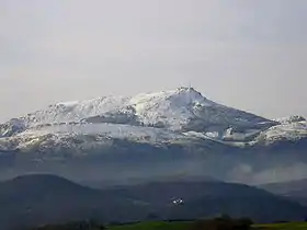 La Rhune sous la neige en hiver