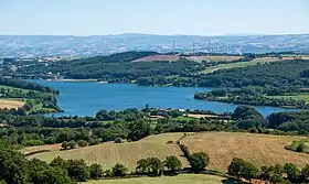 Image illustrative de l’article Lac de Villefranche-de-Panat