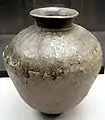 Grande jarre. Grès, émail naturel de cendre. Four d'Atsumi (proche de Seto. XIIe&nbsp;siècle, Heian. Musée national de Tokyo
