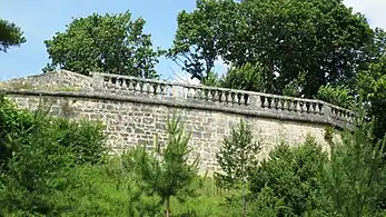 Terrasse surplombant le village
